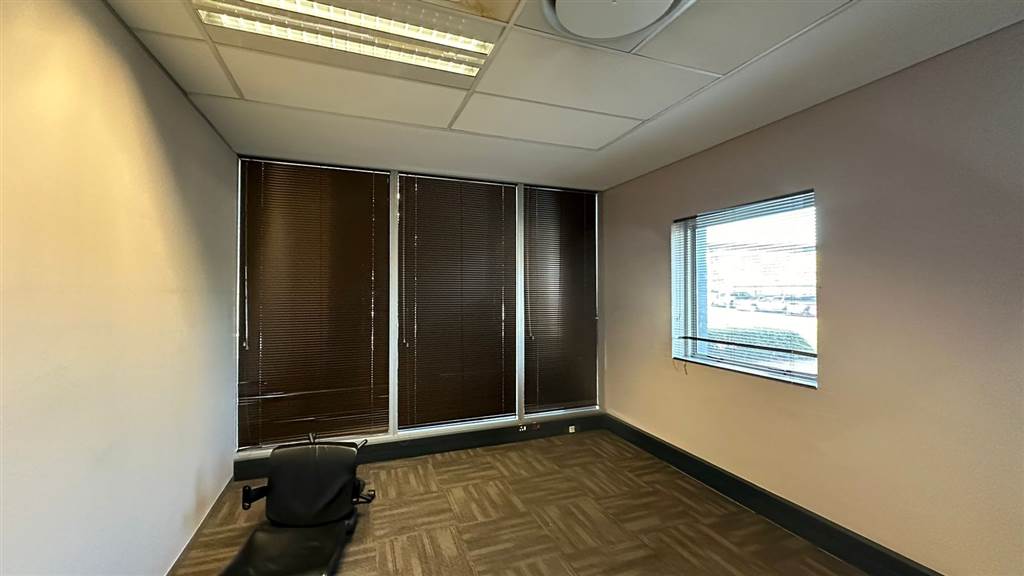 607  m² Commercial space in Highveld Techno Park photo number 15