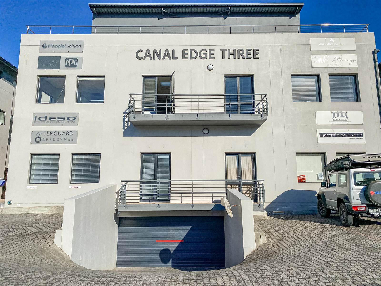 124  m² Commercial space in Tyger Waterfront photo number 1