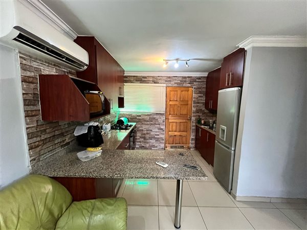 3 Bedroom House 3 Bedroom House