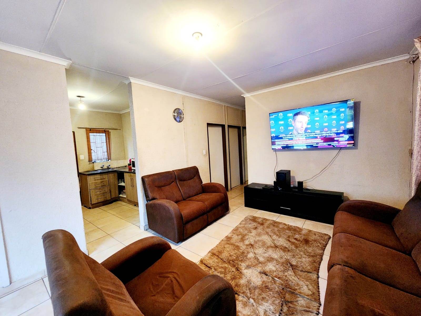 3 Bed House in Tlhabane photo number 6