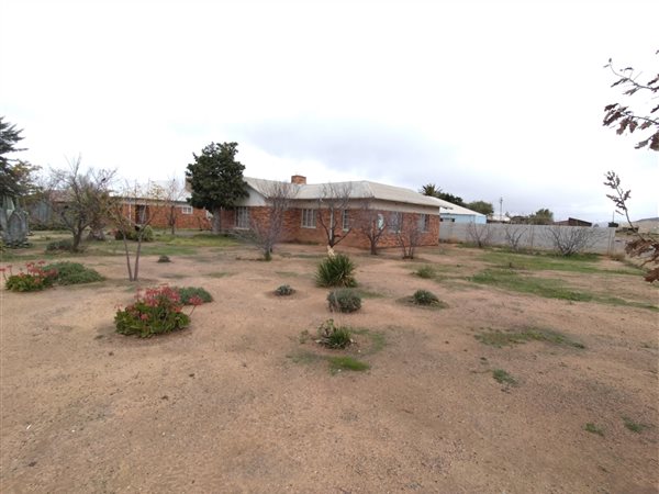 3 Bedroom House 3 Bedroom House