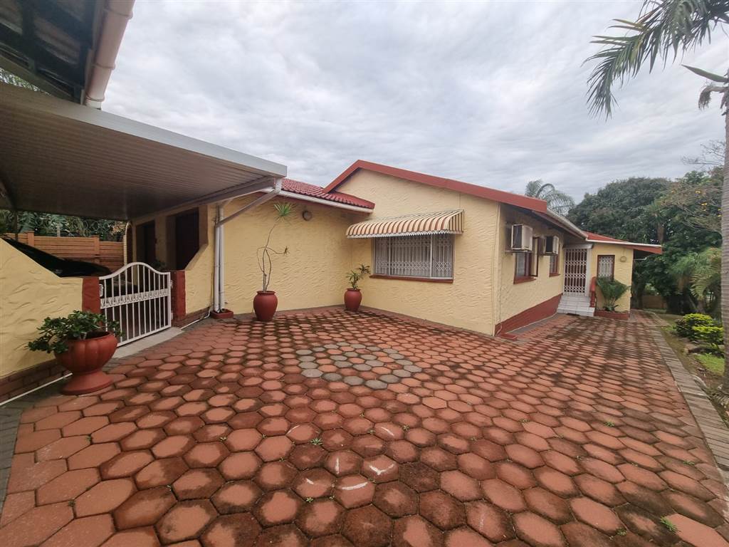 4 Bedroom House