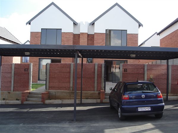 2 Bedroom Townhouse 2 Bedroom Townhouse