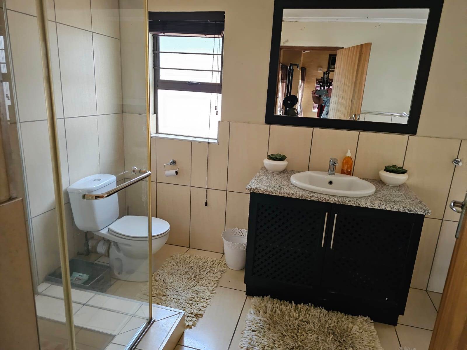 6 Bed House in Empangeni Central photo number 18
