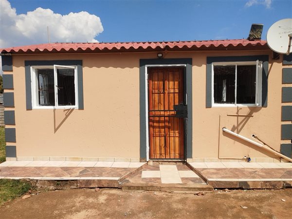 1 Bed House in Daveyton