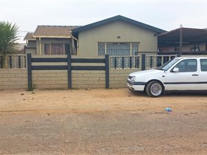 3 Bed House in Eldorado Park