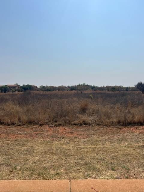 2500 m² Land available in Irene Farm Villages photo number 4