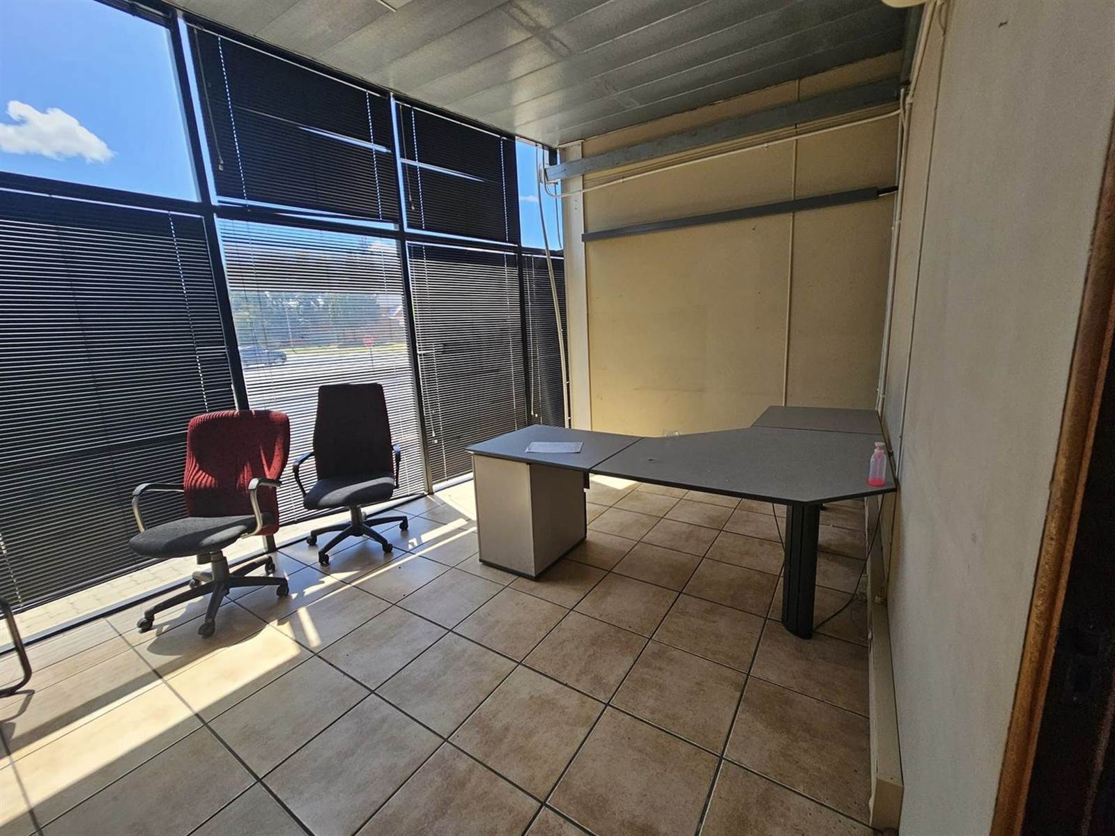 907  m² Commercial space in Secunda photo number 28