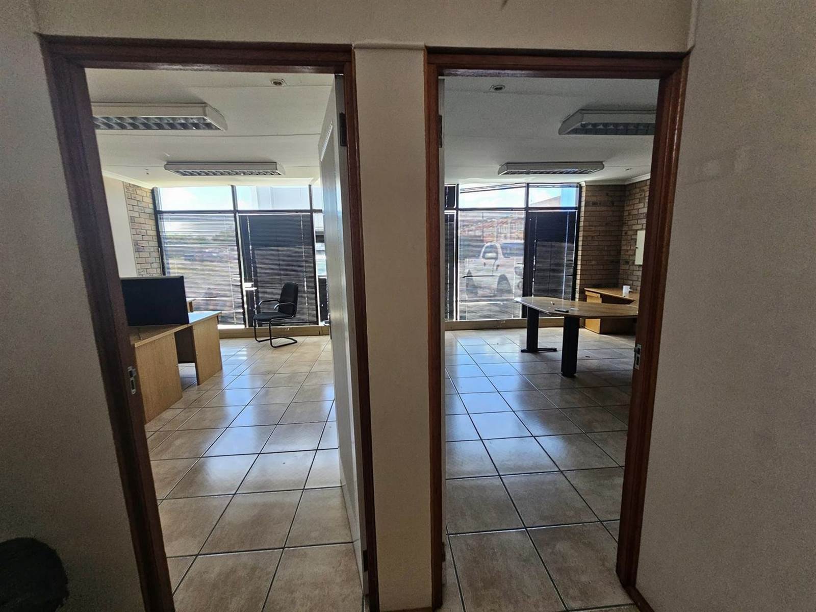 907  m² Commercial space in Secunda photo number 9
