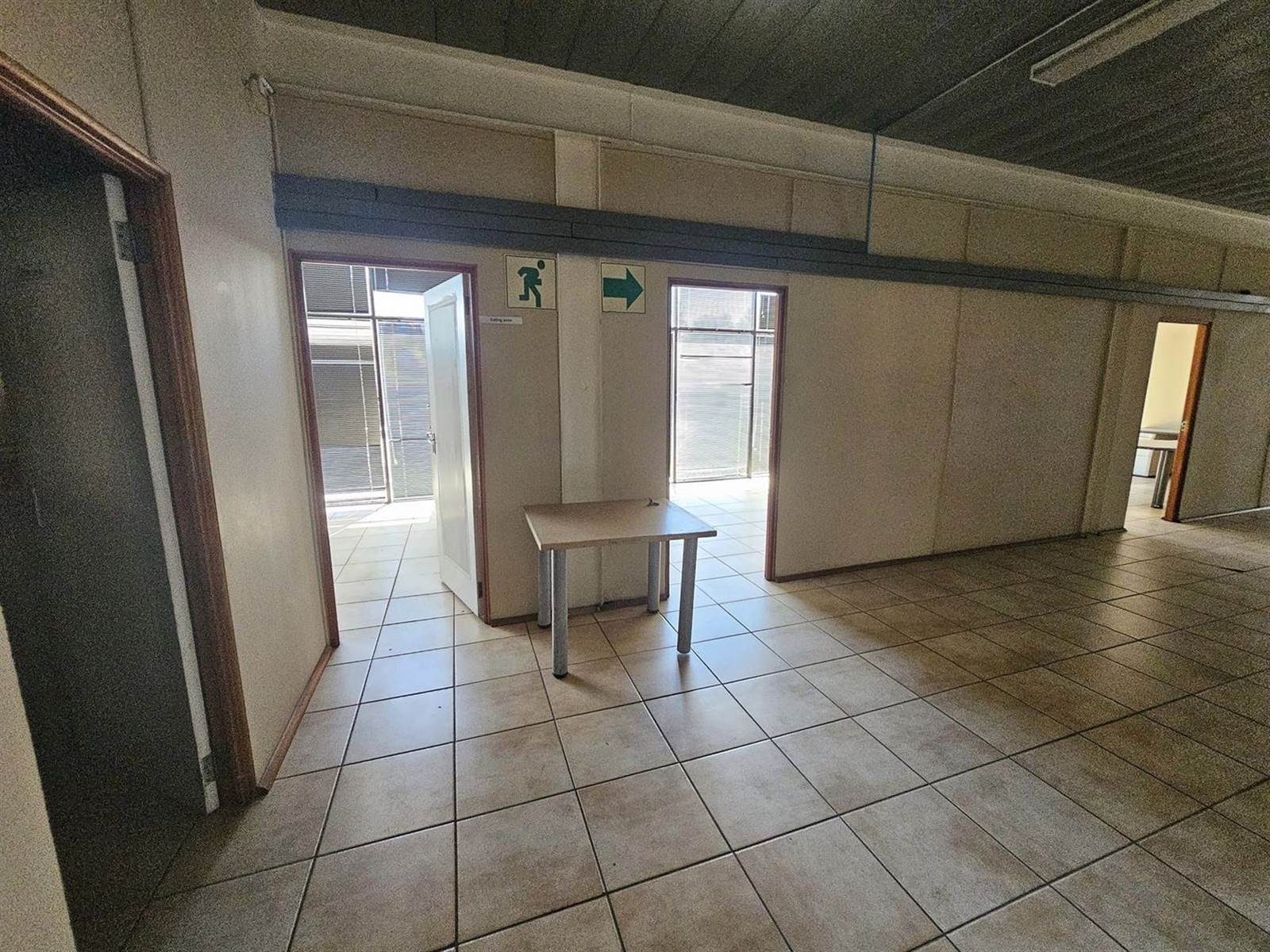 907  m² Commercial space in Secunda photo number 21