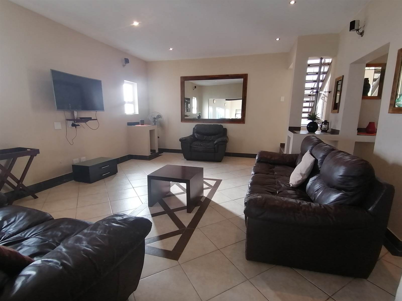 5 Bed House in Bettys Bay photo number 8
