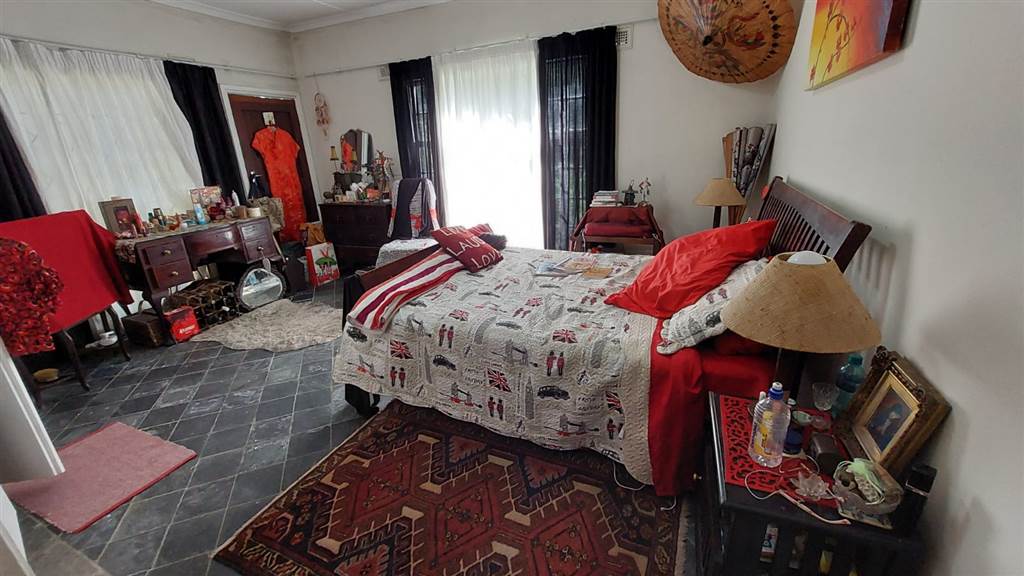 7 Bed House in Umtentweni photo number 20