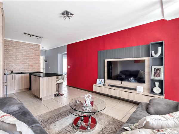 3 Bed Apartment