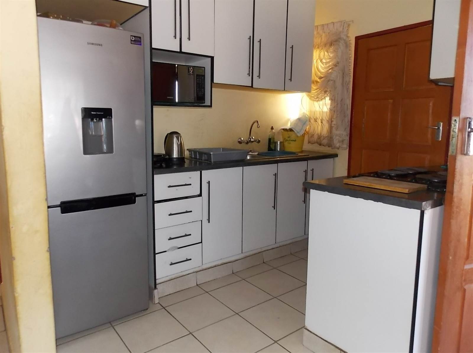 3 Bed House in Lesedi Park photo number 5