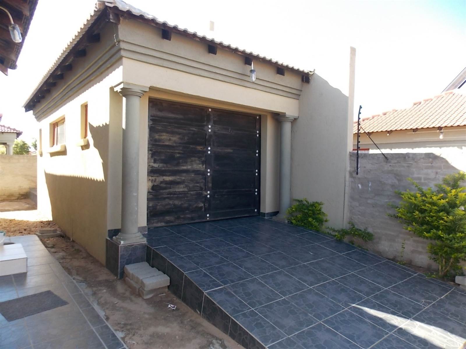 3 Bed House in Lesedi Park photo number 2