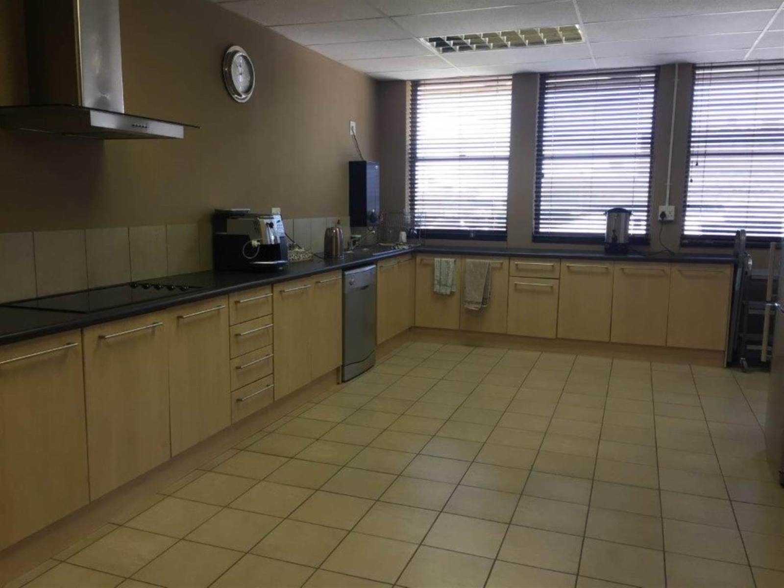 250  m² Commercial space in Braamfontein photo number 18