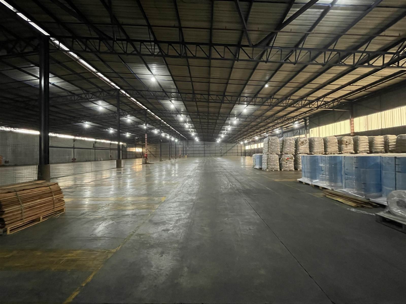 6000  m² Industrial space in Driehoek photo number 7