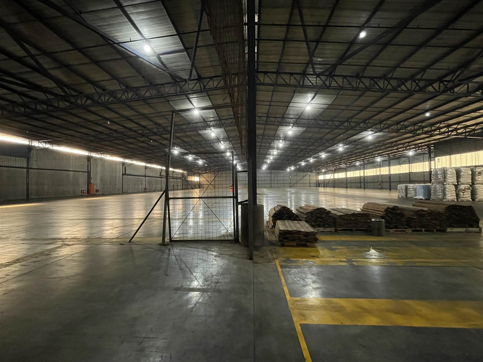 6000  m² Industrial space in Driehoek photo number 8