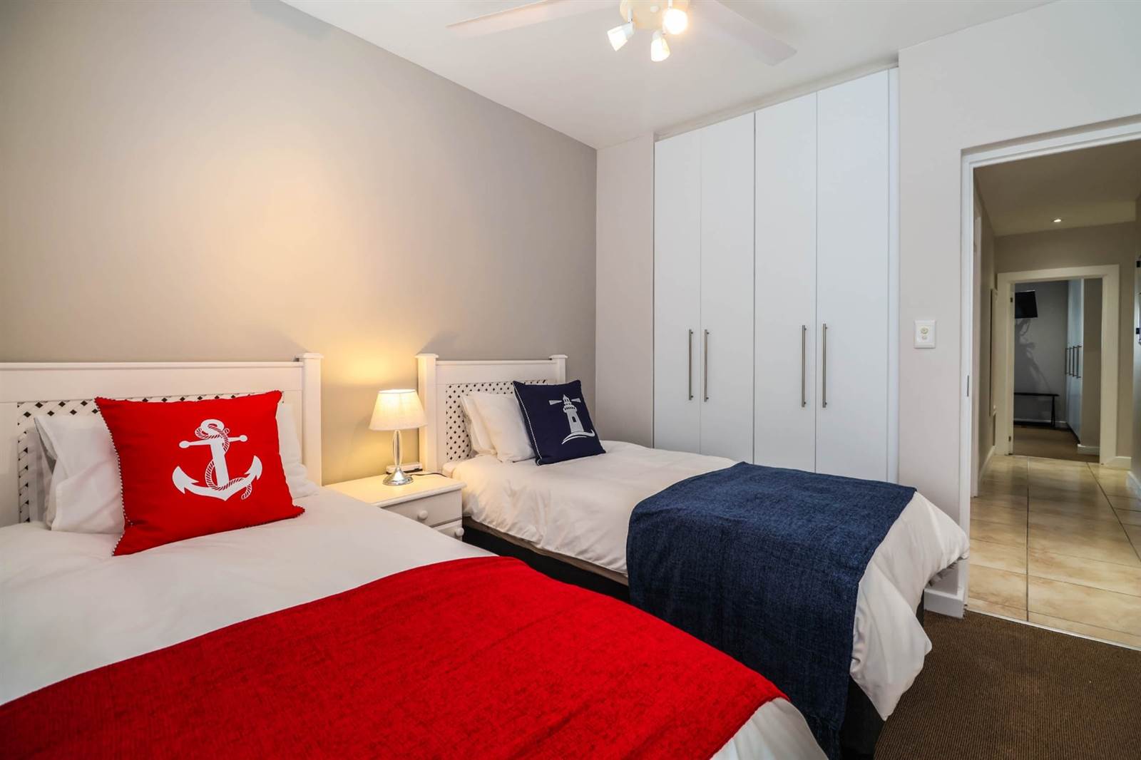 3 Bed Apartment in Cutty Sark photo number 20
