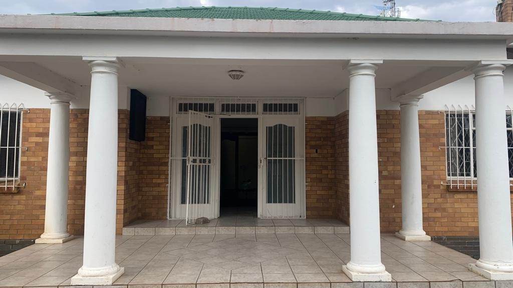 200  m² Commercial space in Randfontein Central photo number 2