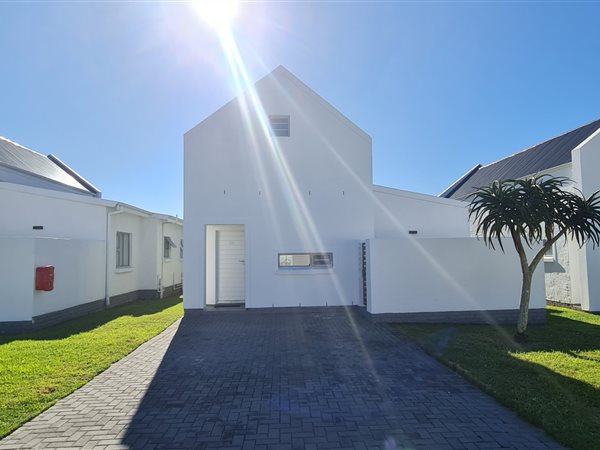 2 Bedroom House 2 Bedroom House