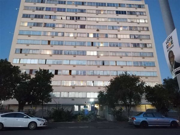 1 Bed Apartment in Parow East