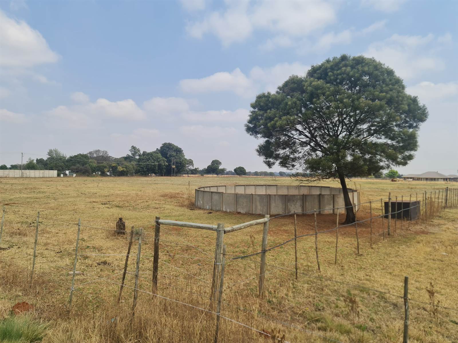 27 ha Farm in Randfontein photo number 12