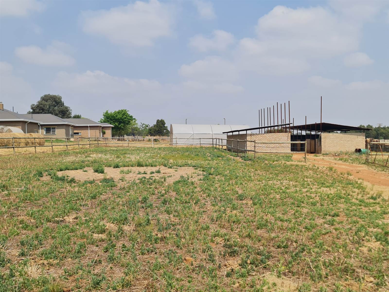 27 ha Farm in Randfontein photo number 15