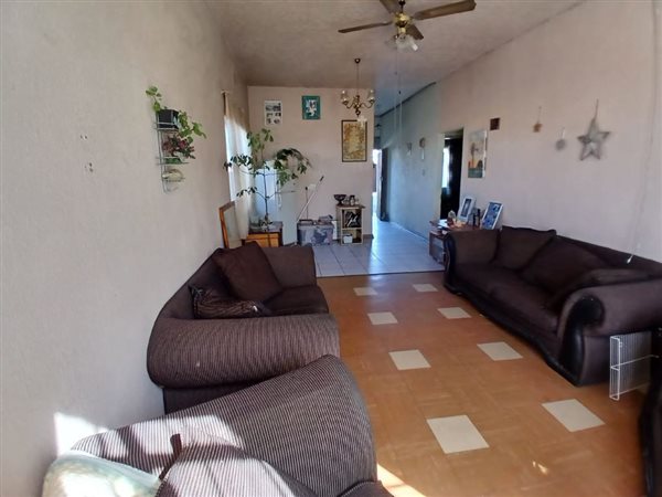 2 Bedroom Flat