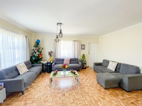 3 Bed House in Southfield
