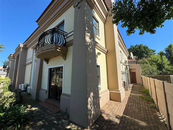 1100  m² Commercial space in Sasolburg