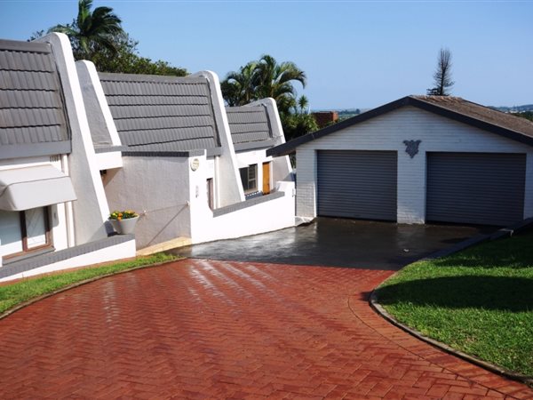 3.5 Bed House in Fairview