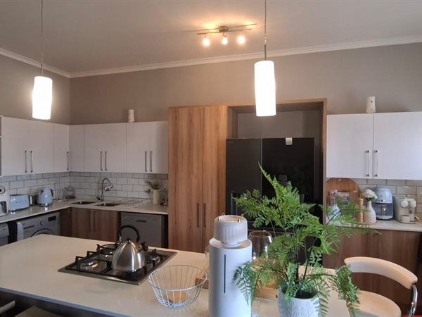2 Bedroom Apartment 2 Bedroom Apartment