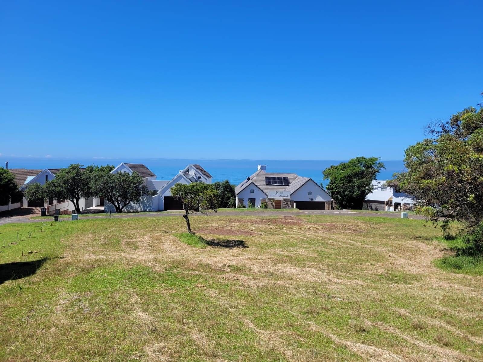 621 m² Land available in Cove Rock photo number 1