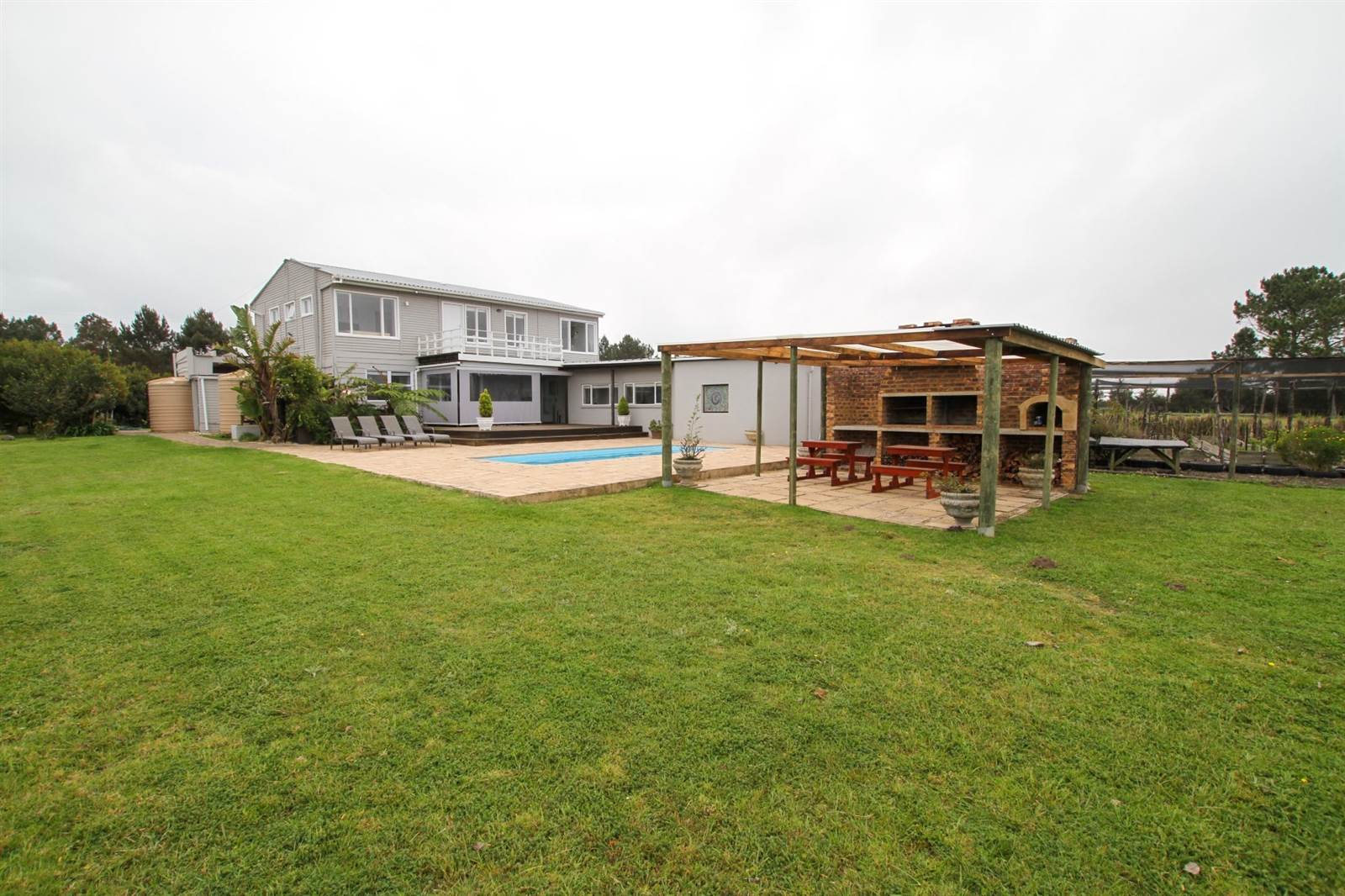 5.7 ha Smallholding in Robberg photo number 1