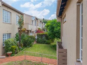 1 Bed Apartment in Bedford Park