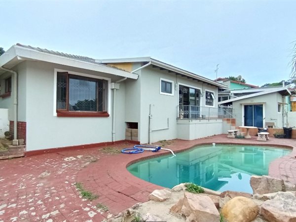 3 Bedroom House 3 Bedroom House