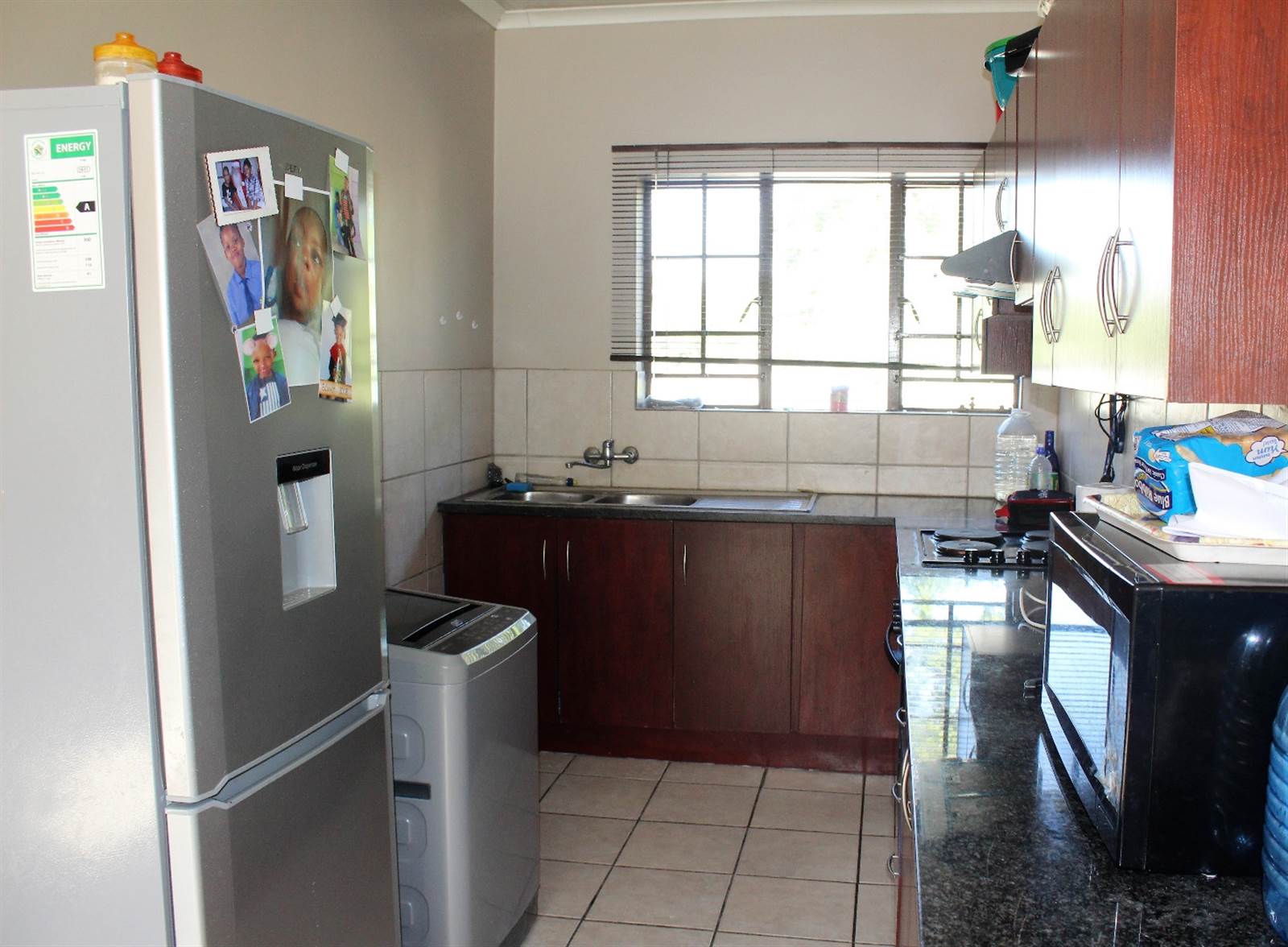 2 Bed Flat in Bo Dorp photo number 2