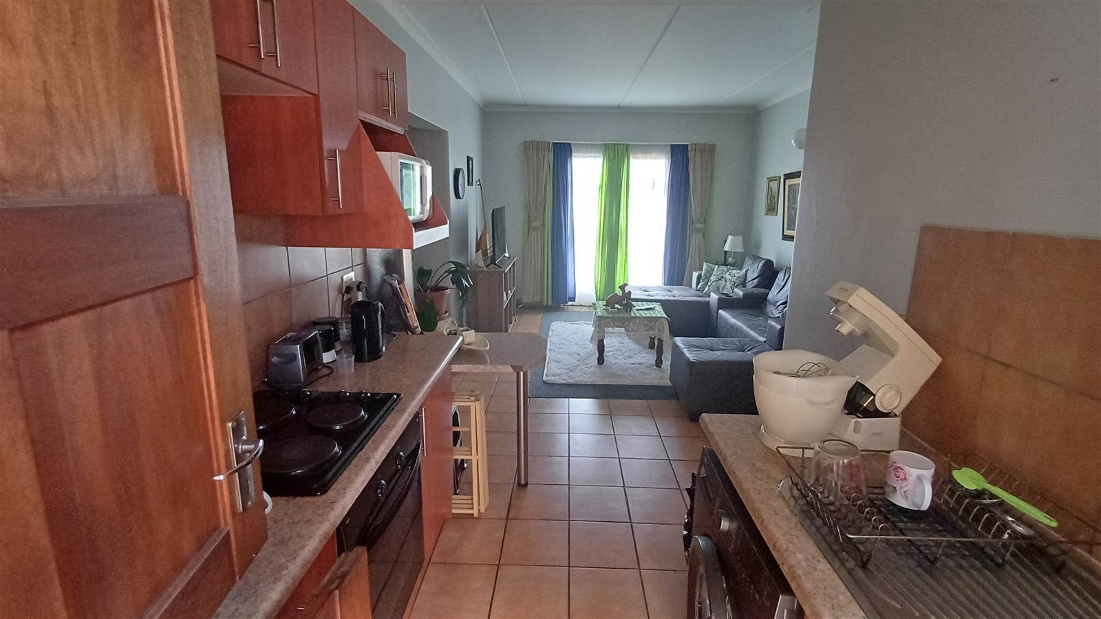 2 Bed Apartment in Vaalpark photo number 5