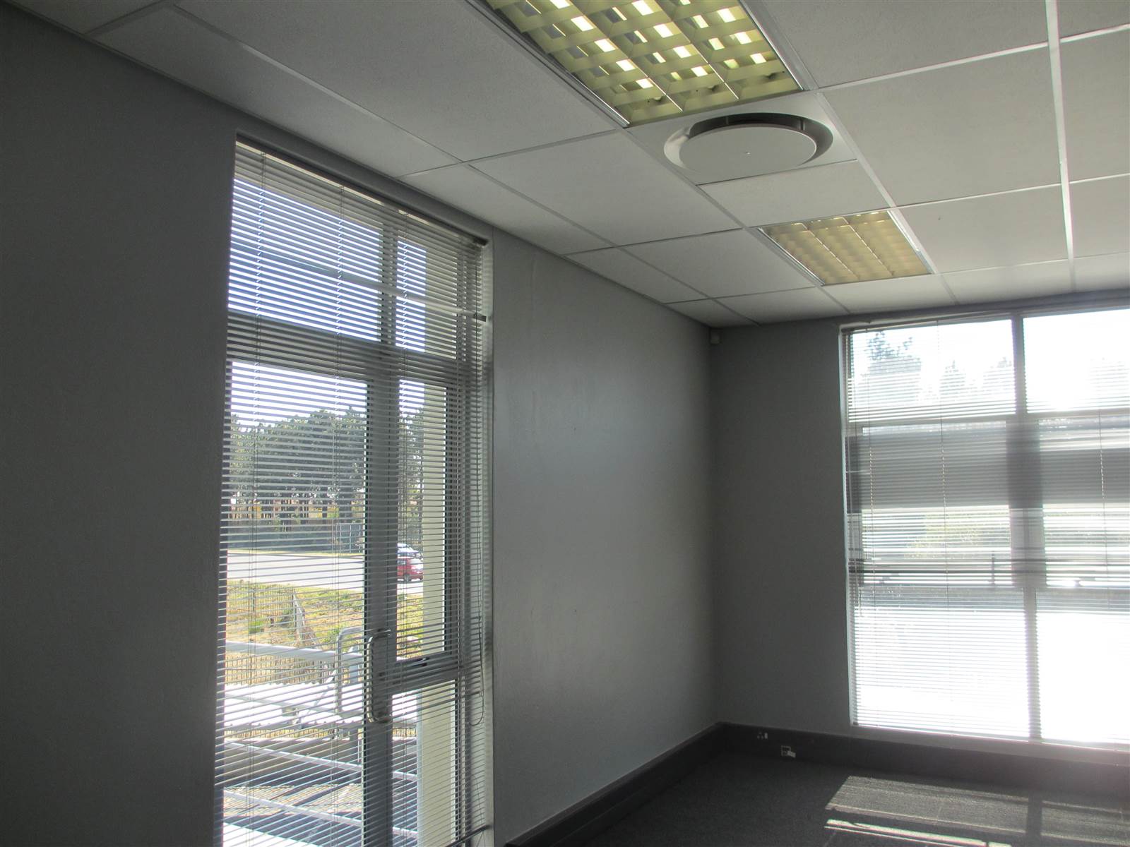 303  m² Commercial space in Fourways photo number 7