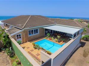 3 Bed Townhouse in Shelly Beach