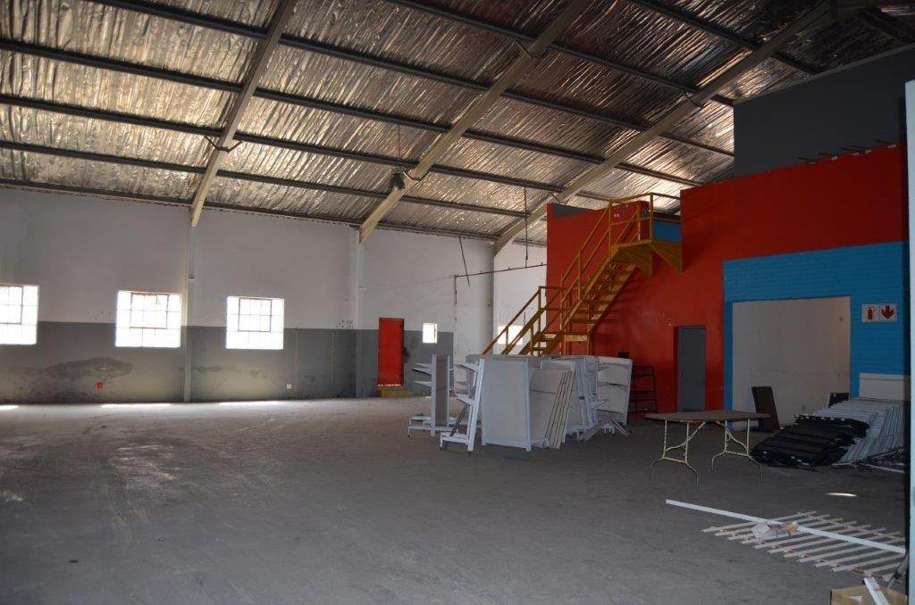 625  m² Commercial space in Bloemfontein photo number 2