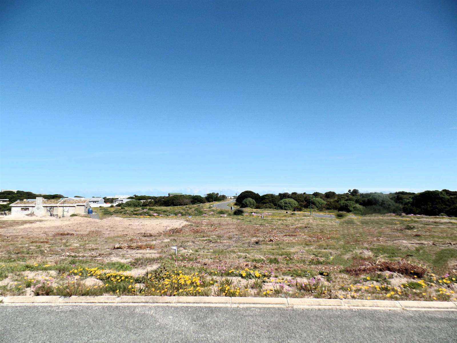 602 m² Land available in Van Dyks Bay photo number 1