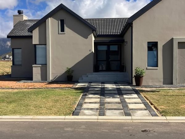 3 Bedroom House 3 Bedroom House