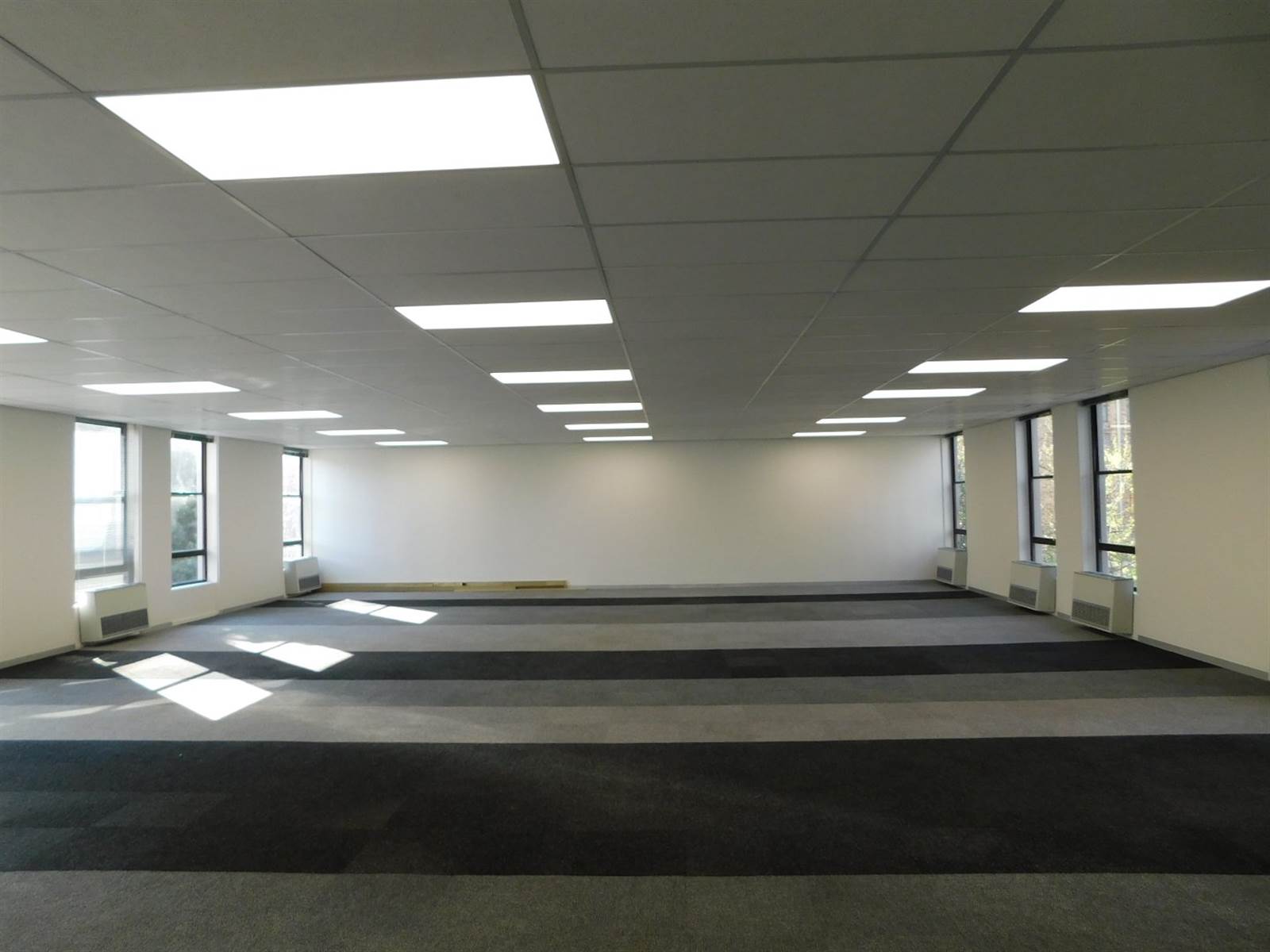 630  m² Office Space in Rosebank photo number 5