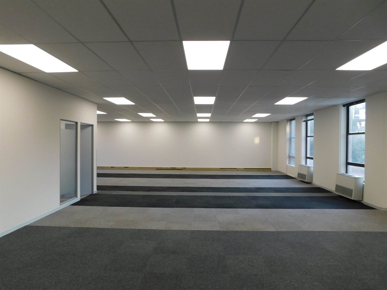 630  m² Office Space in Rosebank photo number 15