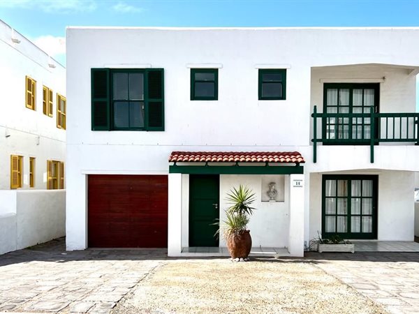 5 Bedroom House 5 Bedroom House