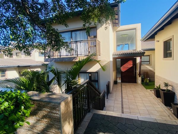 4 Bedroom House 4 Bedroom House