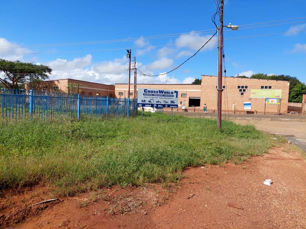2855 m² Land available in Louis Trichardt photo number 10