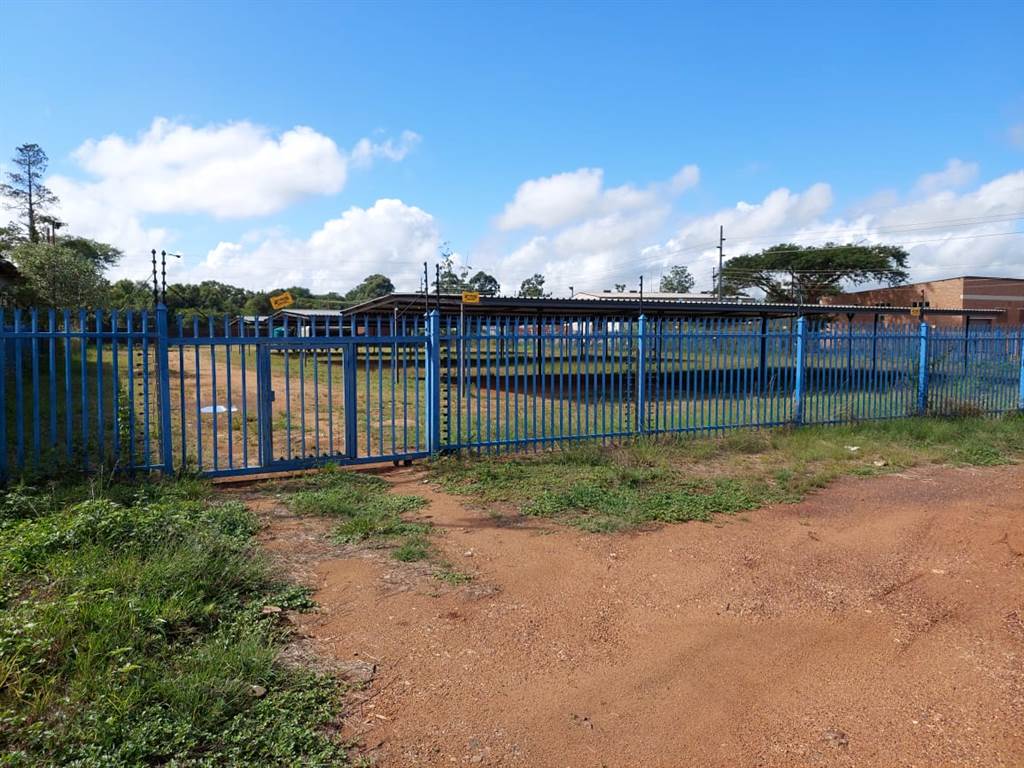 2855 m² Land available in Louis Trichardt photo number 15